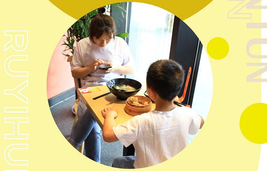 5年，5個(gè)員工，日入10000+，如意餛飩加盟商訪(fǎng)談